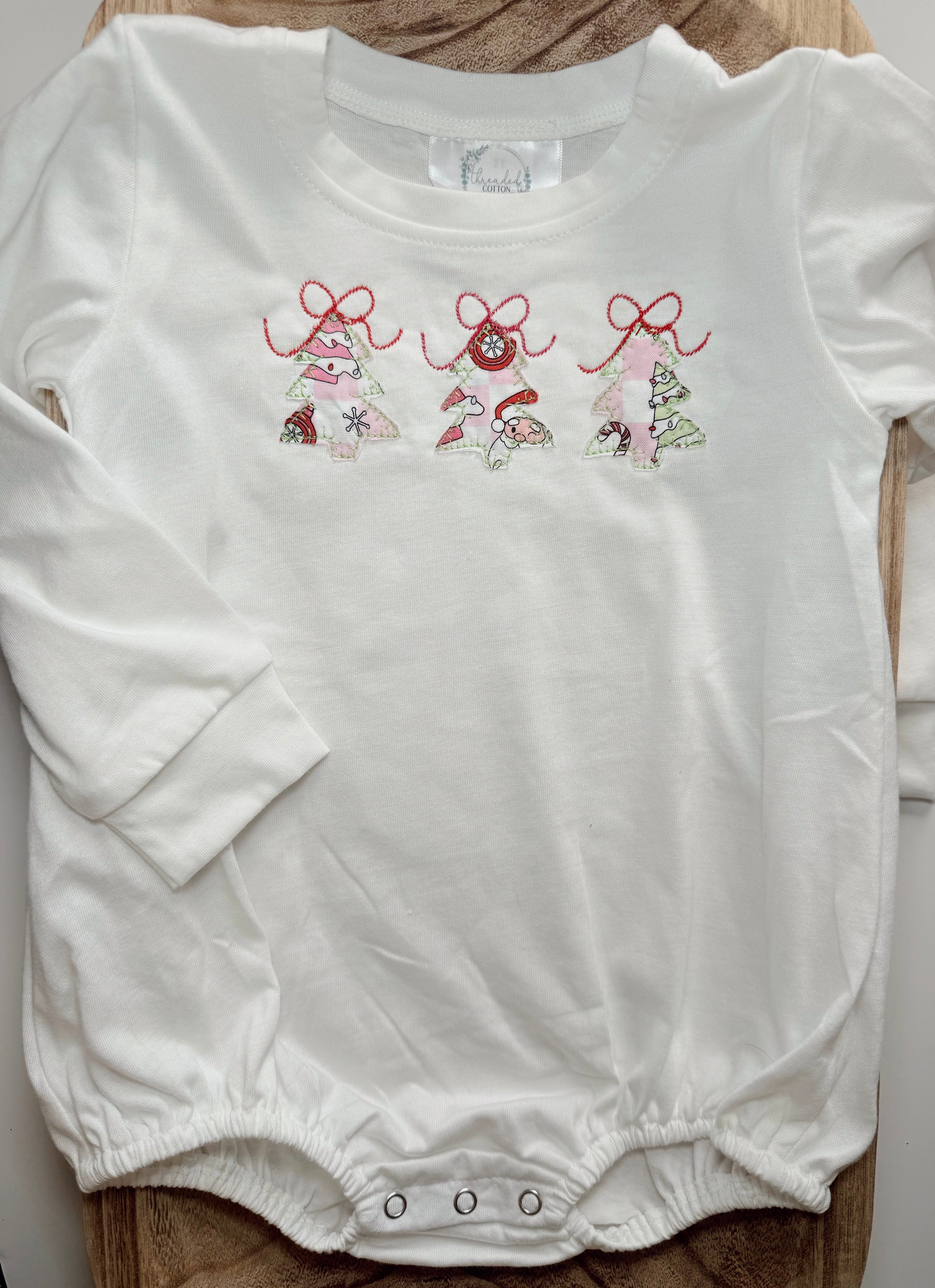 Christmas tree appliqué gingham bubble