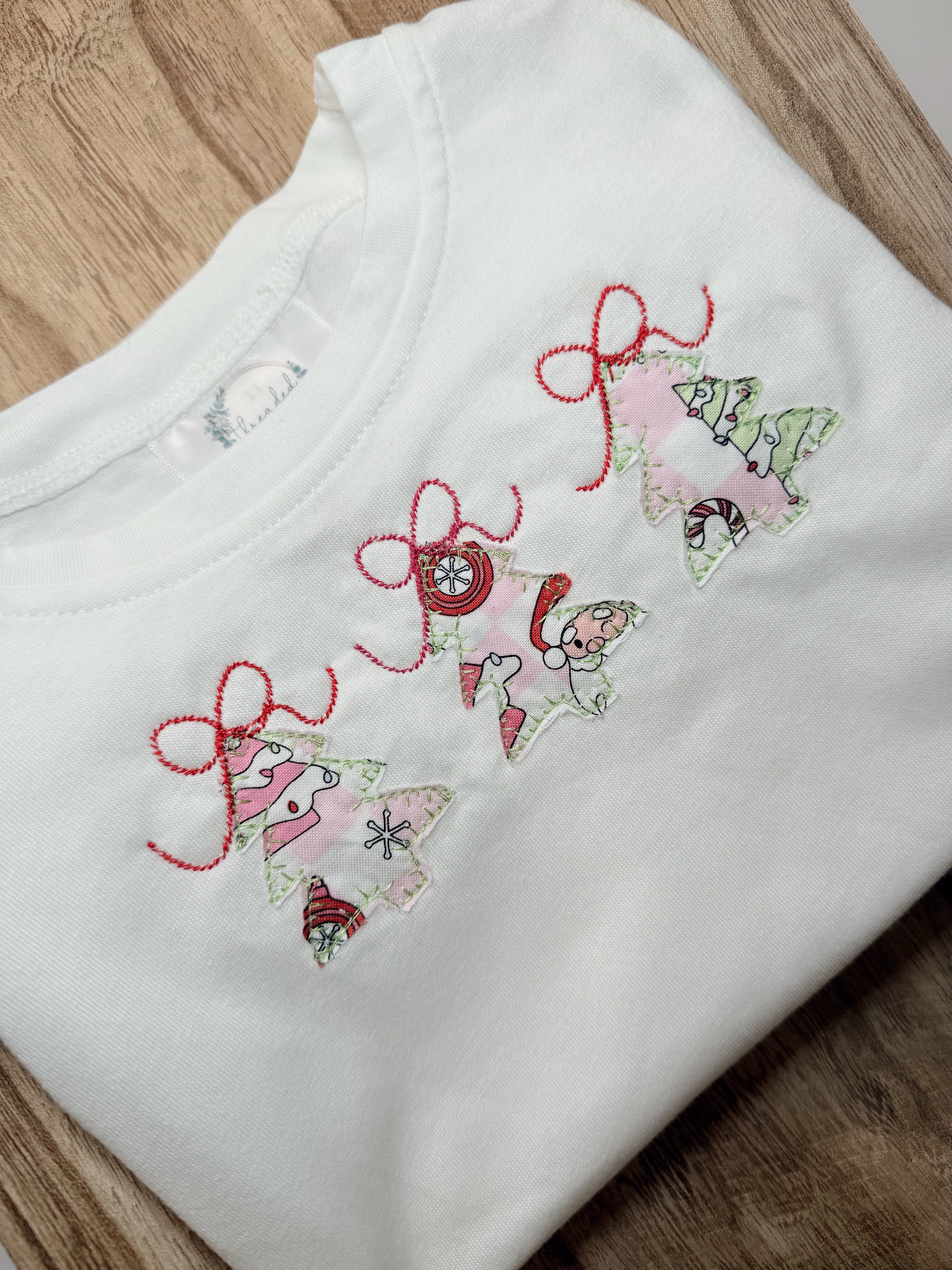 Christmas tree appliqué gingham bubble
